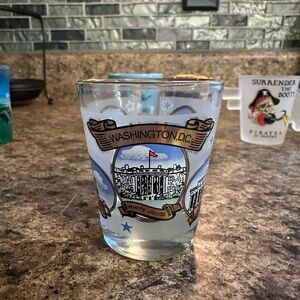 Washington D.C. Souvenir Shot Glass - Clear